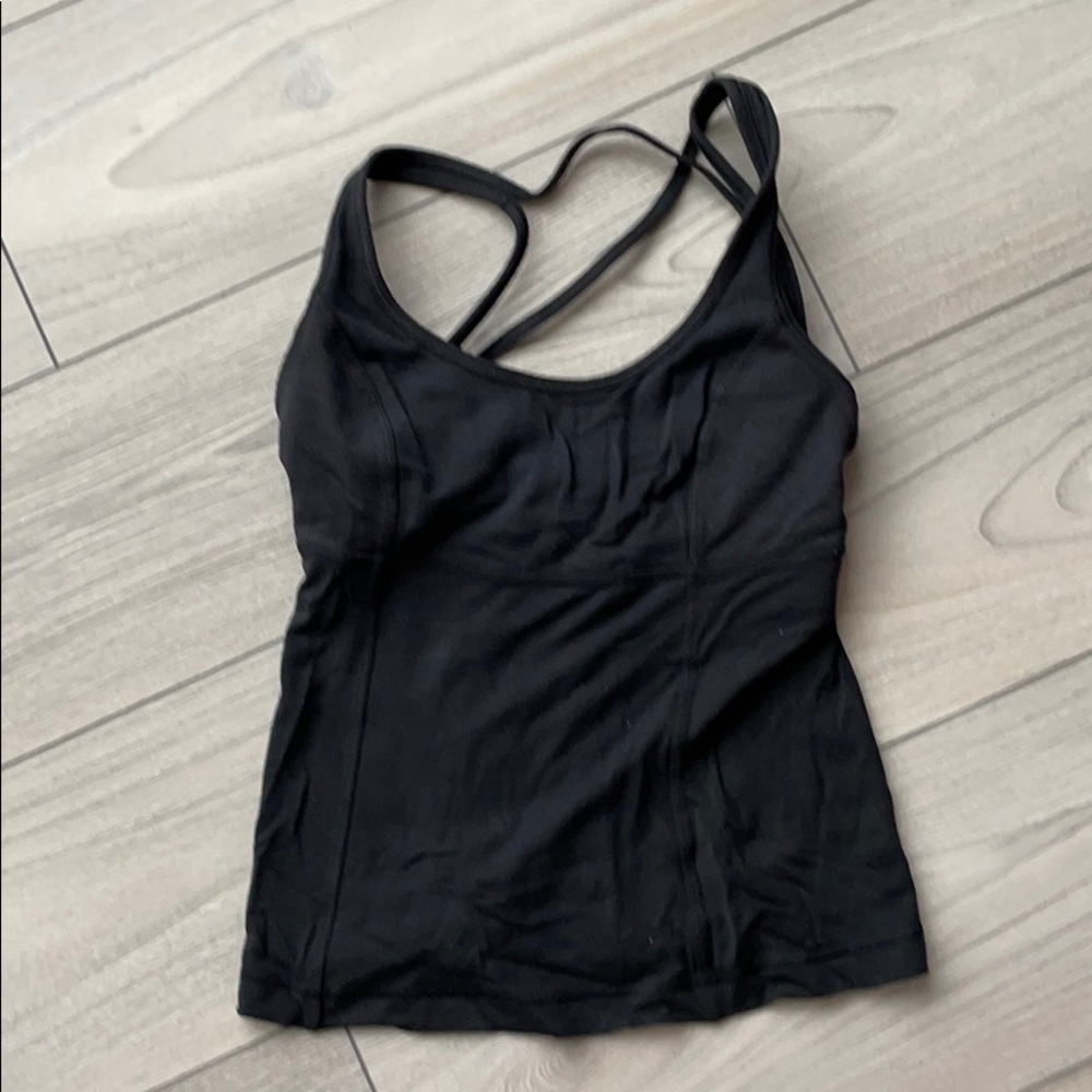 Lululemon black tank size 4